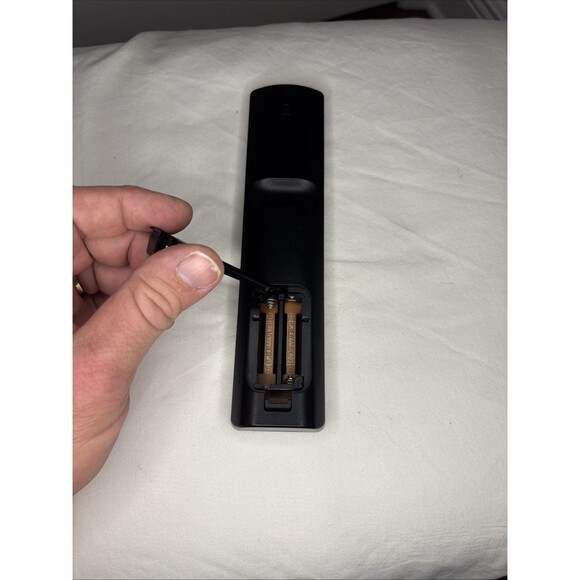 LG AKB72915239 TV Remote Control Tested - Picture 3 of 3